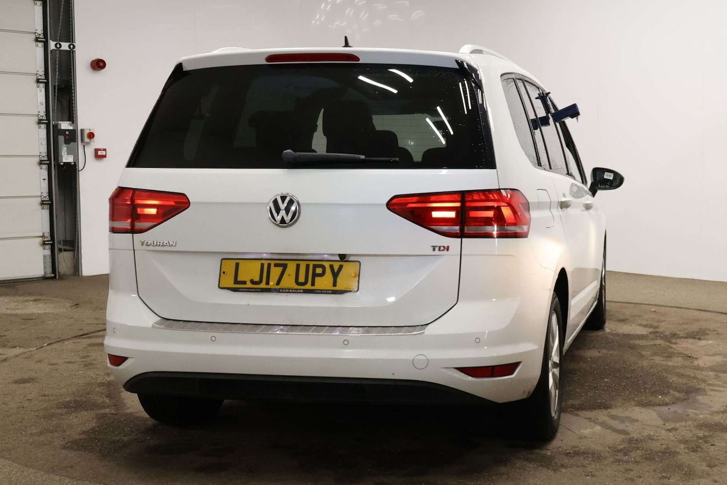 Used Volkswagen Touran 2017 for sale - 76854619: Photo 13