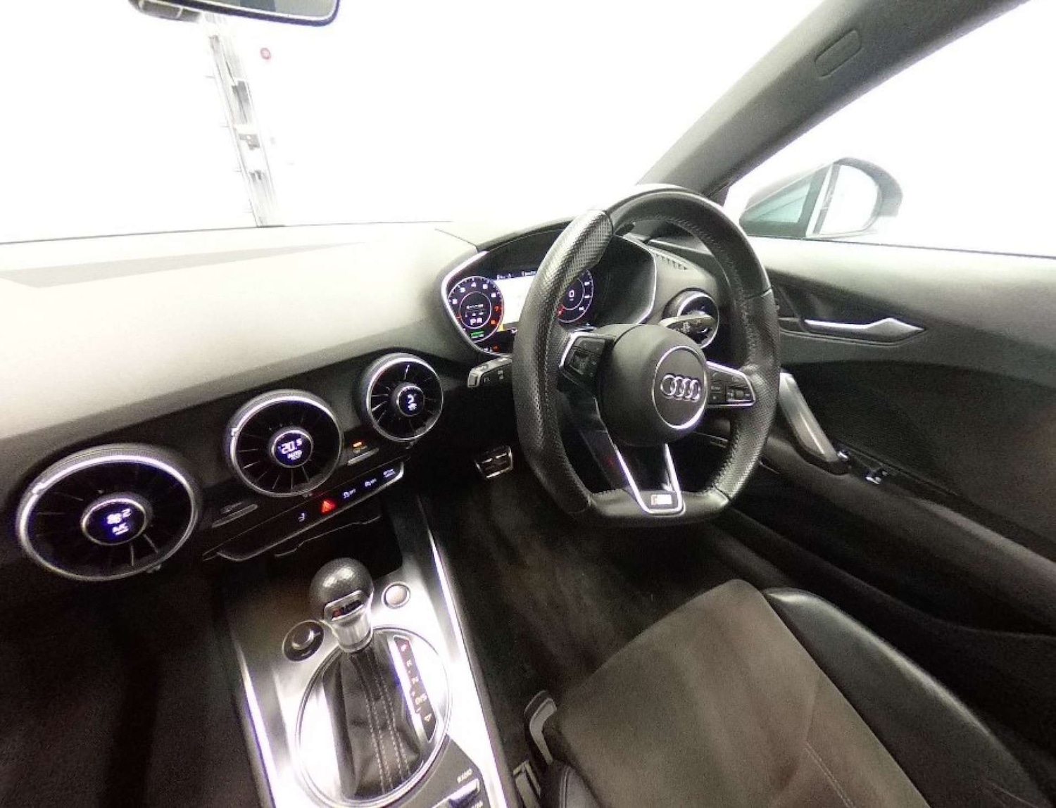 Used Audi TT 2016 for sale - 77541318: Photo 3