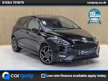 Used Ford Fiesta 2018 for sale - 79606801: Photo