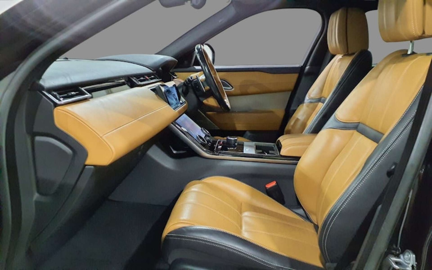 Used Land Rover Range Rover Velar 2018 for sale - 77195844: Photo 4