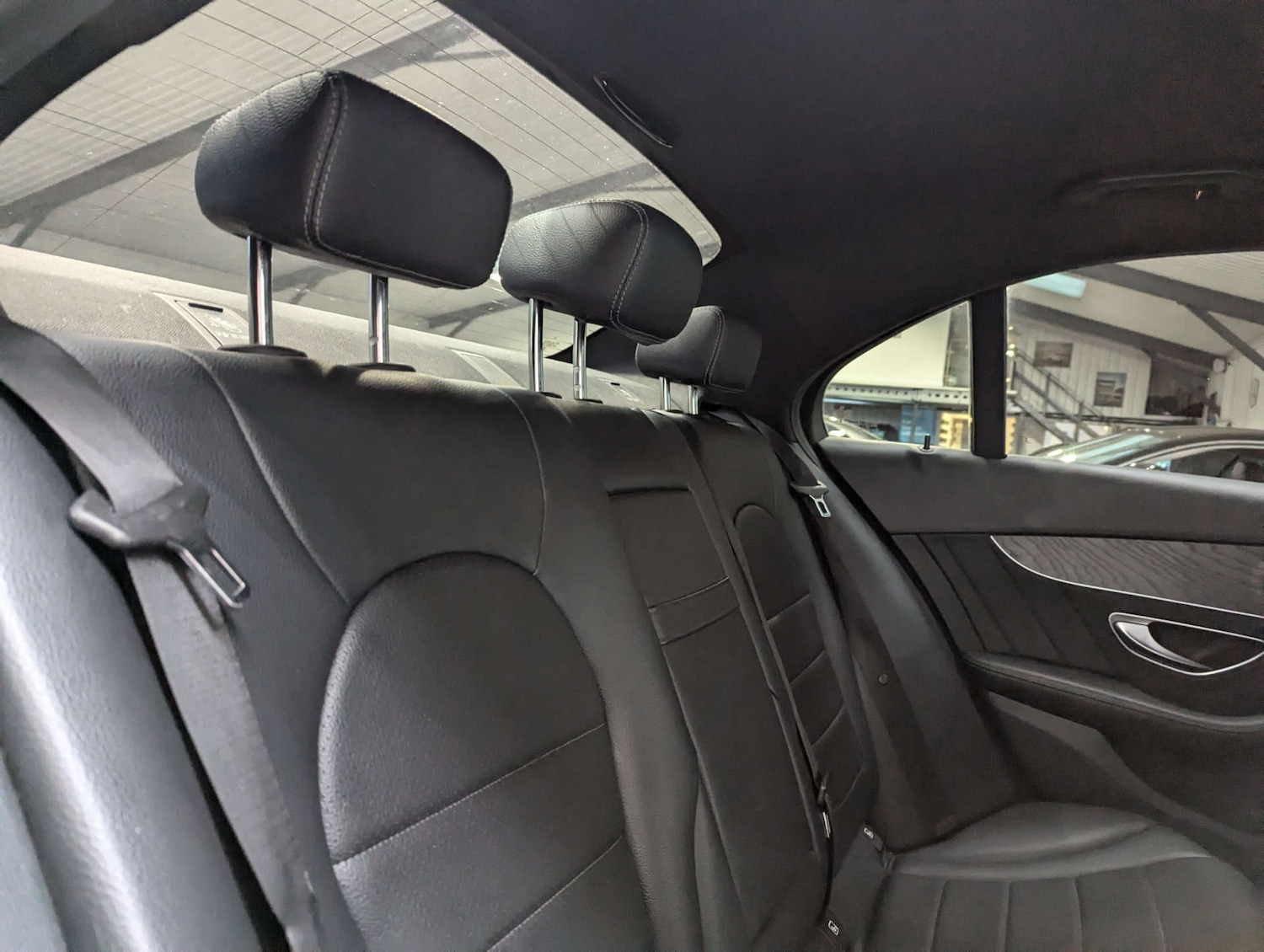 Used Mercedes-Benz C Class 2017 for sale - 76600532: Photo 62