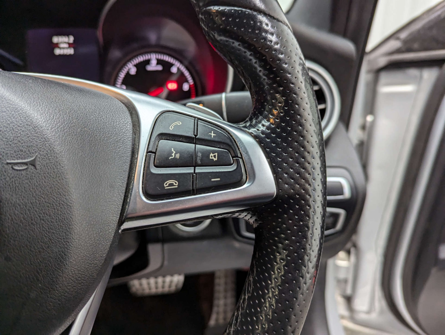 Used Mercedes-Benz C Class 2017 for sale - 76600532: Photo 76