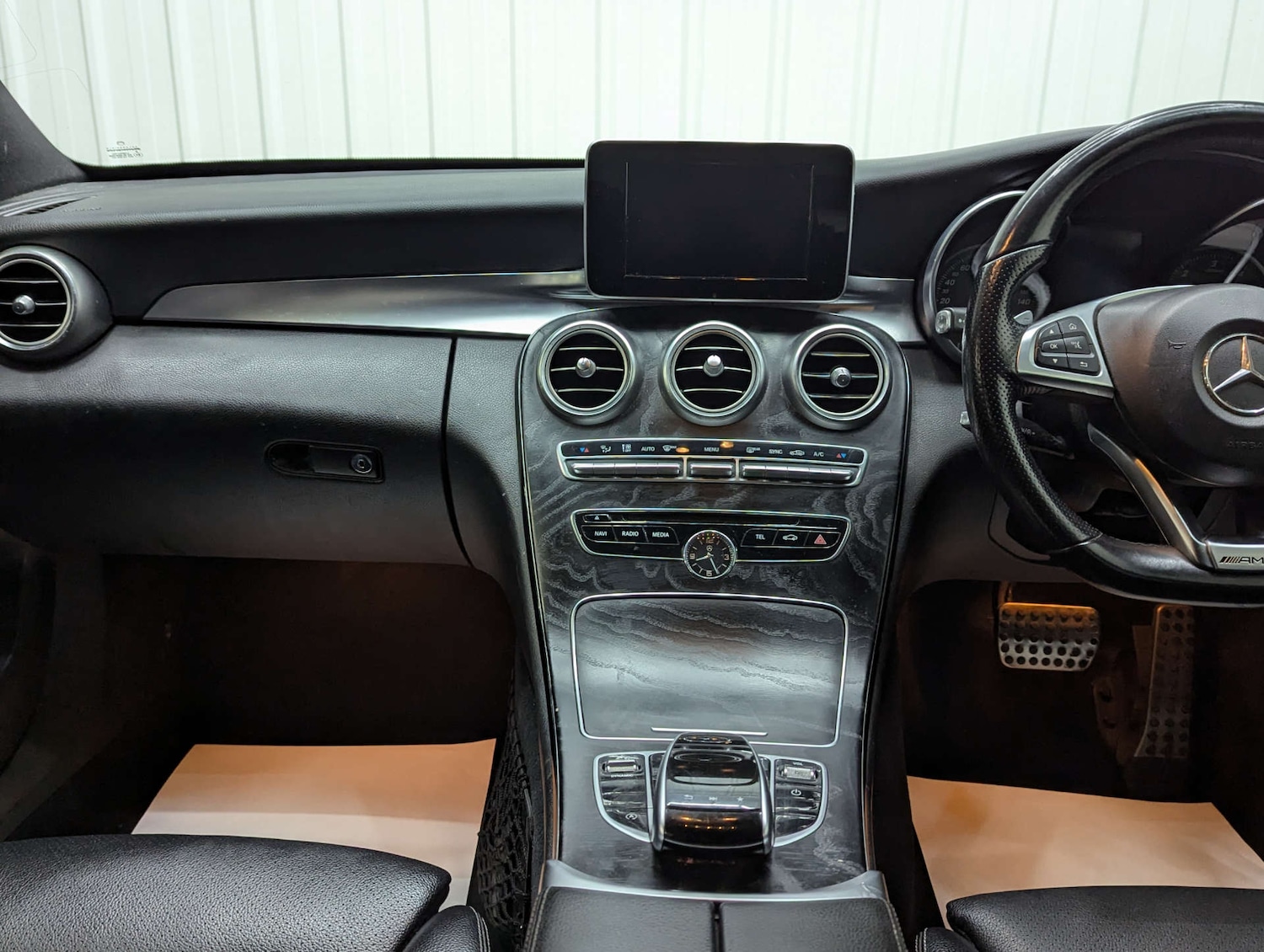 Used Mercedes-Benz C Class 2017 for sale - 76600532: Photo 81