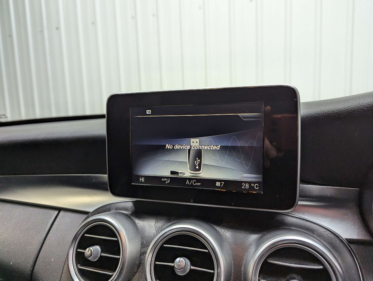 Used Mercedes-Benz C Class 2017 for sale - 76600532: Photo 85