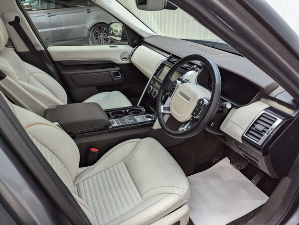 Used Land Rover Discovery 2018 for sale - 76023350: Photo 47