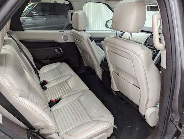 Used Land Rover Discovery 2018 for sale - 76023350: Photo 60