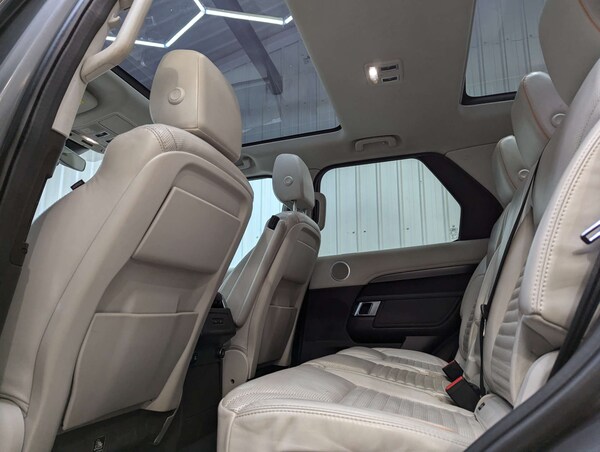 Used Land Rover Discovery 2018 for sale - 76023350: Photo 66