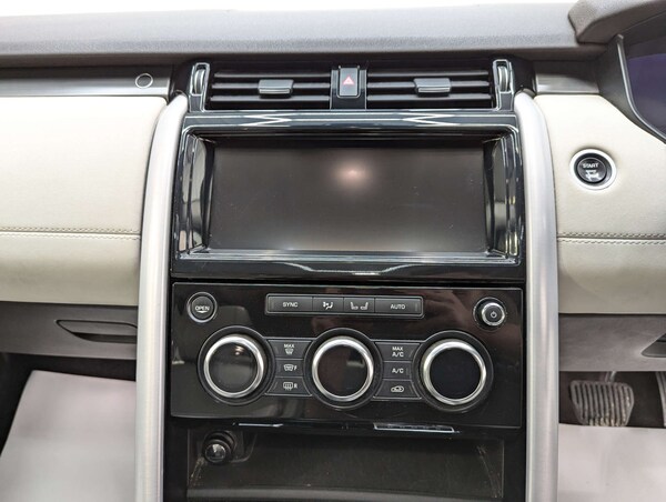Used Land Rover Discovery 2018 for sale - 76023350: Photo 90