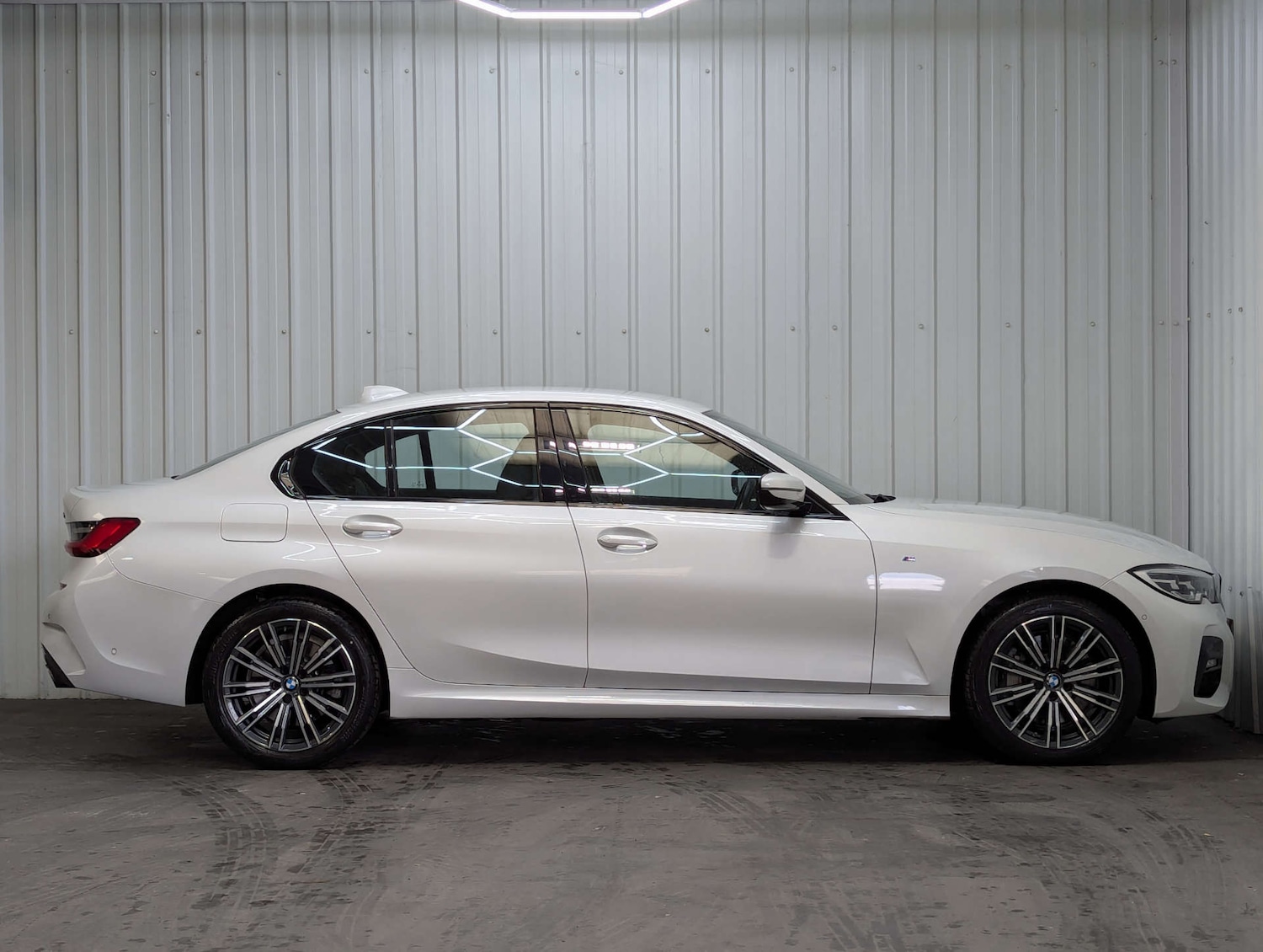 Used BMW 3 Series 2019 for sale - 76334979: Photo 13
