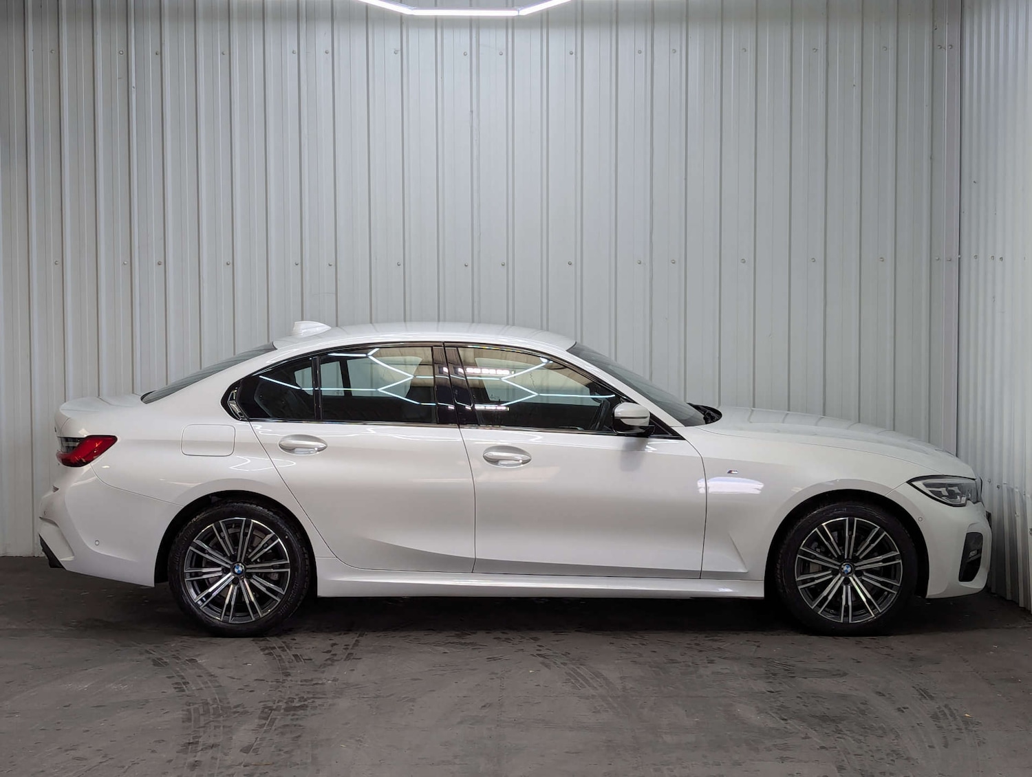 Used BMW 3 Series 2019 for sale - 76334979: Photo 14