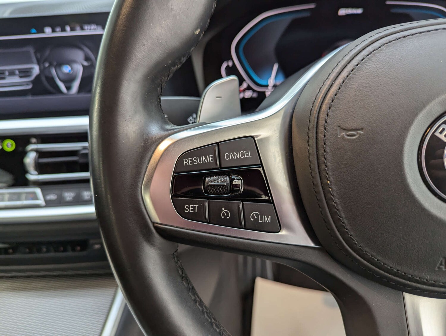 Used BMW 3 Series 2019 for sale - 76334979: Photo 73