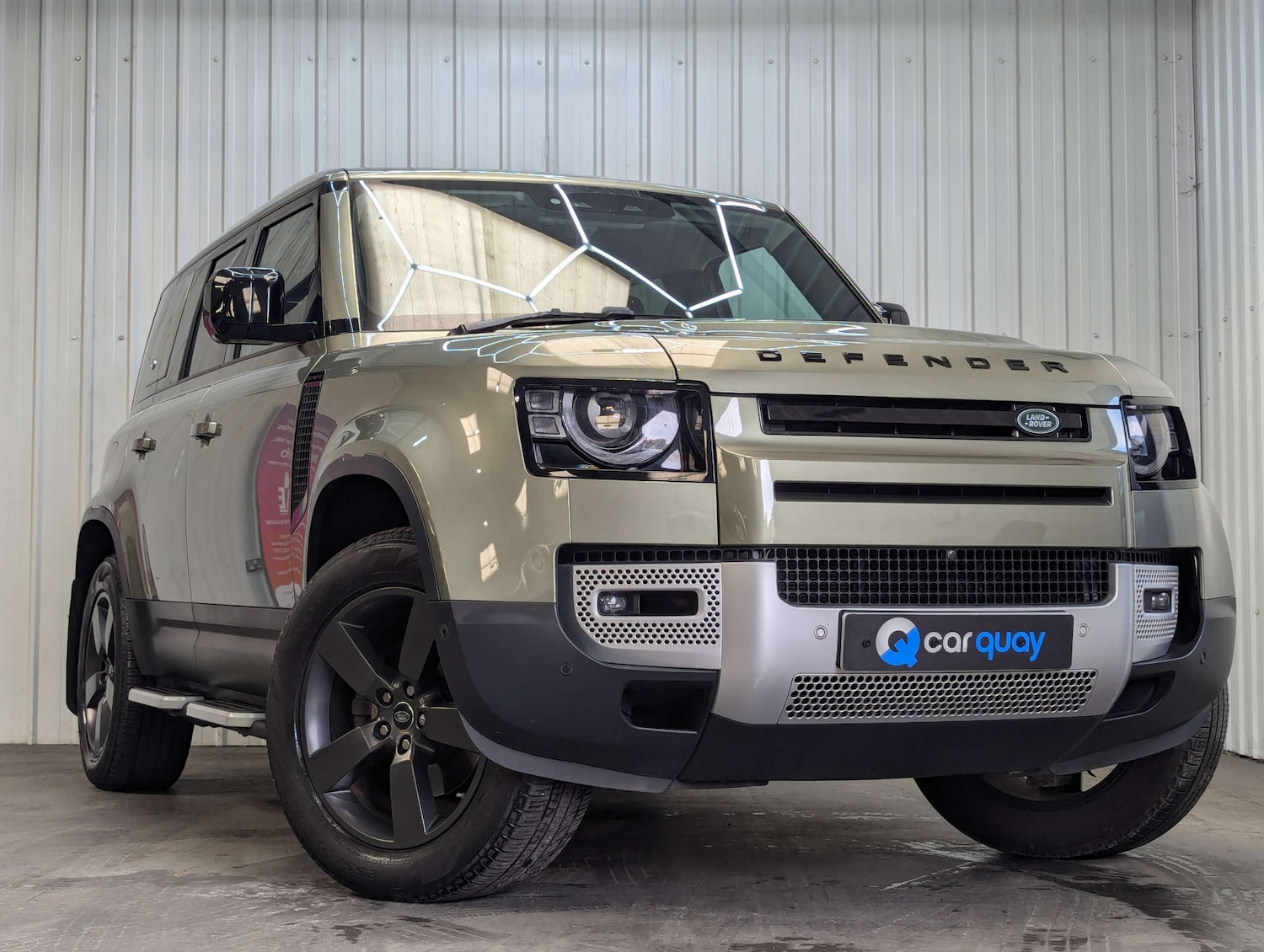 Used Land Rover Defender 2021 for sale - 76363642: Photo 4