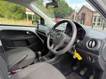 Used Volkswagen up! 2017 for sale - 79711153: Photo