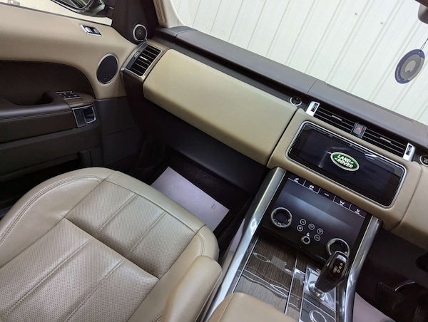 Used Land Rover Range Rover Sport 2018 for sale - 76278174: Photo 49