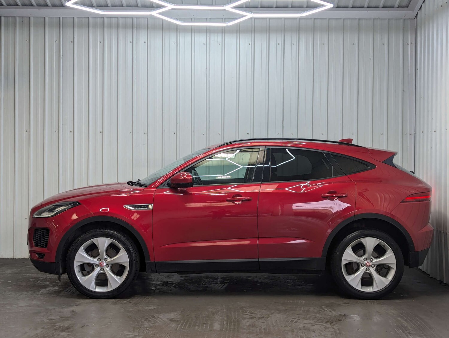 Used Jaguar E-Pace 2018 for sale - 77789090: Photo 13