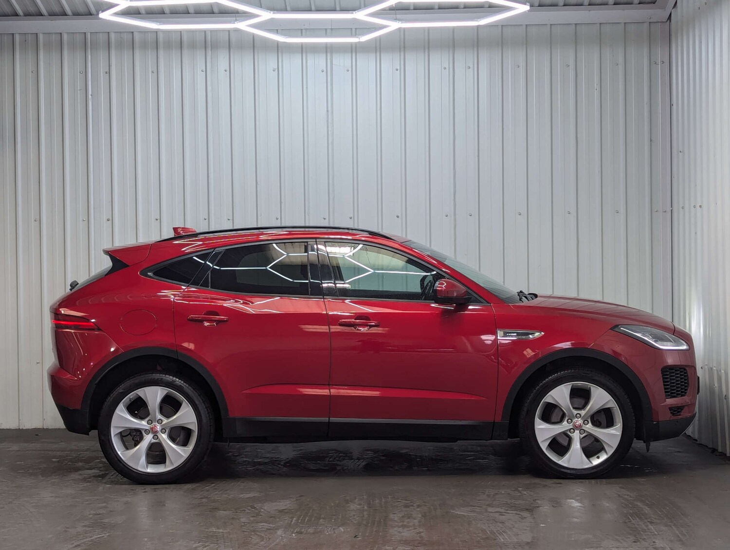 Used Jaguar E-Pace 2018 for sale - 77789090: Photo 15