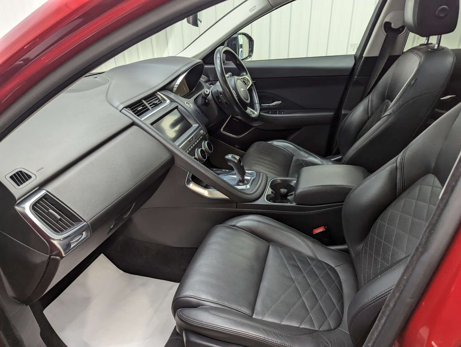 Used Jaguar E-Pace 2018 for sale - 77789090: Photo 54