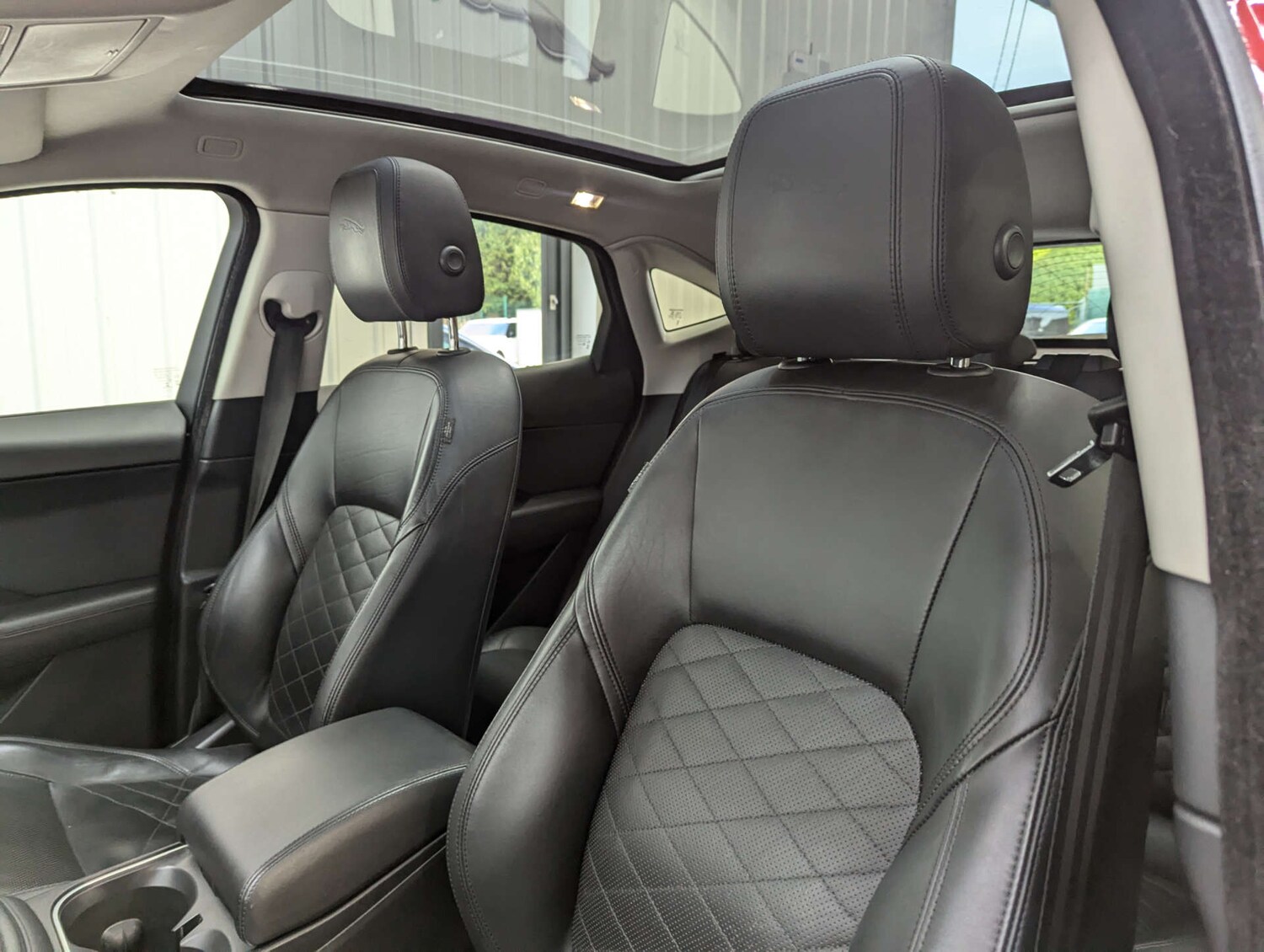 Used Jaguar E-Pace 2018 for sale - 77789090: Photo 57