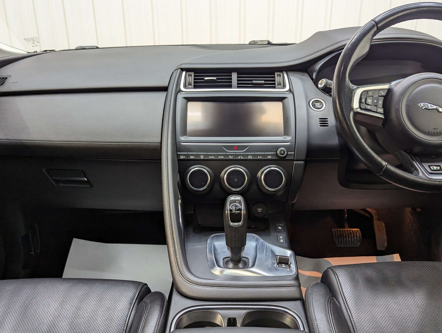 Used Jaguar E-Pace 2018 for sale - 77789090: Photo 71