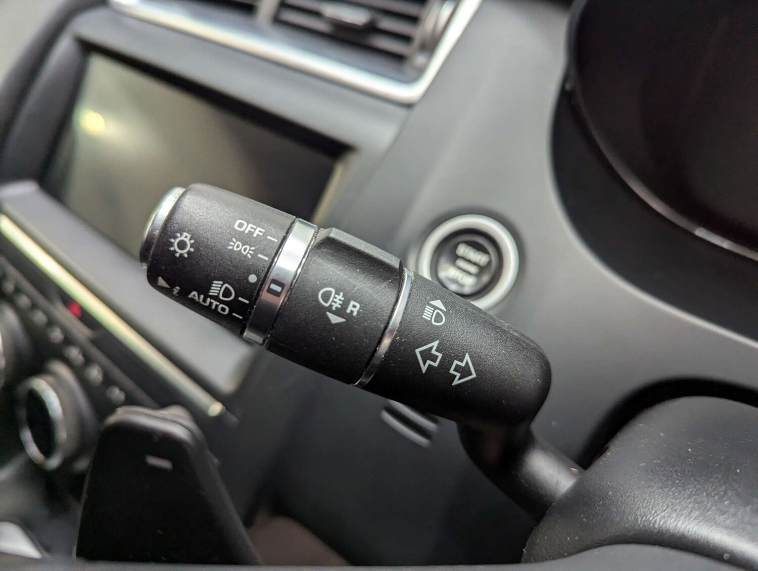 Used Jaguar E-Pace 2018 for sale - 77789090: Photo 73