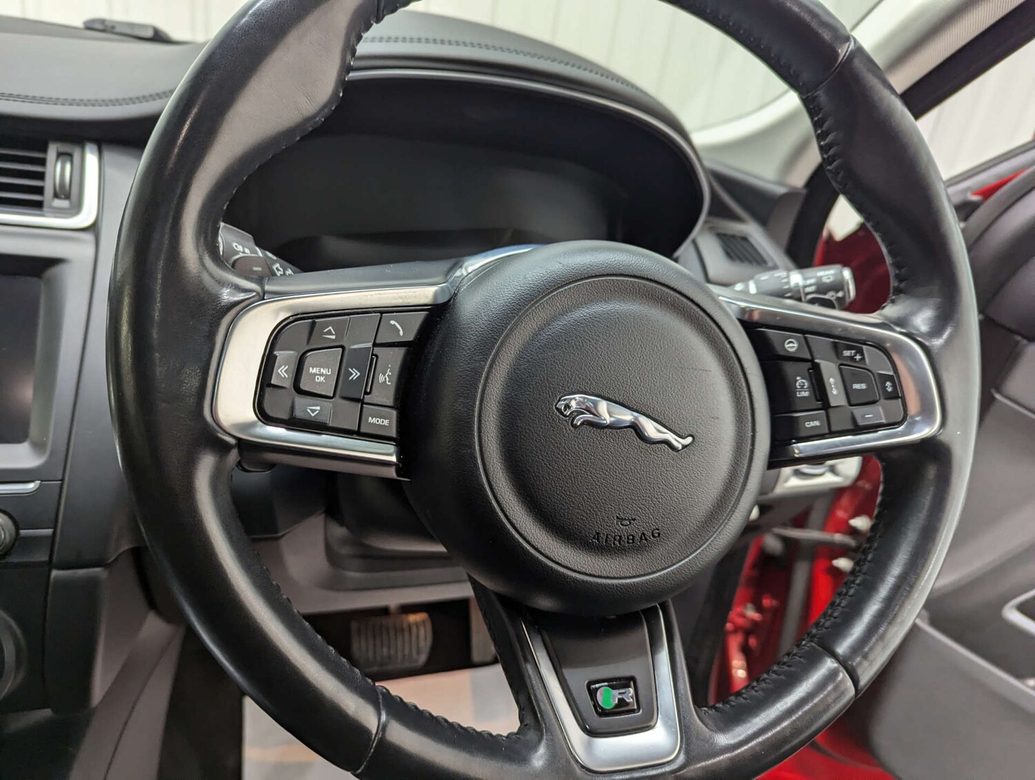 Used Jaguar E-Pace 2018 for sale - 77789090: Photo 79