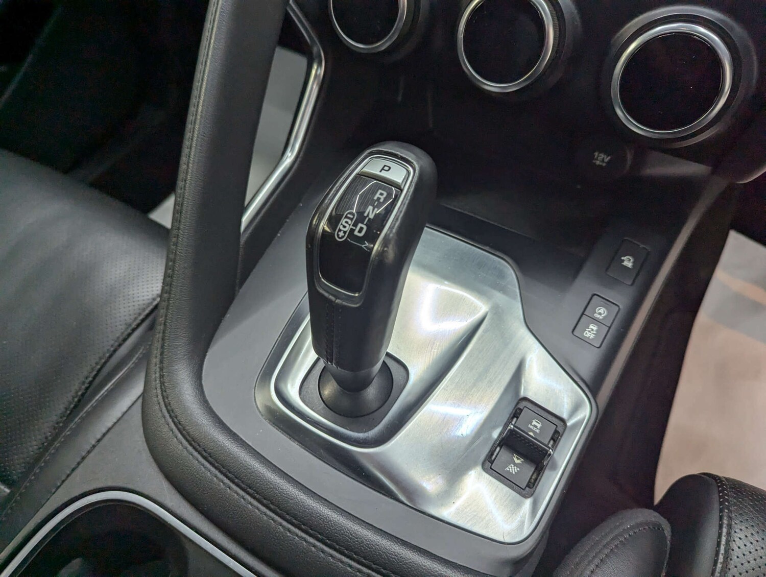 Used Jaguar E-Pace 2018 for sale - 77789090: Photo 81