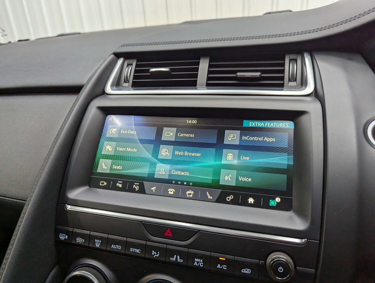 Used Jaguar E-Pace 2018 for sale - 77789090: Photo 90