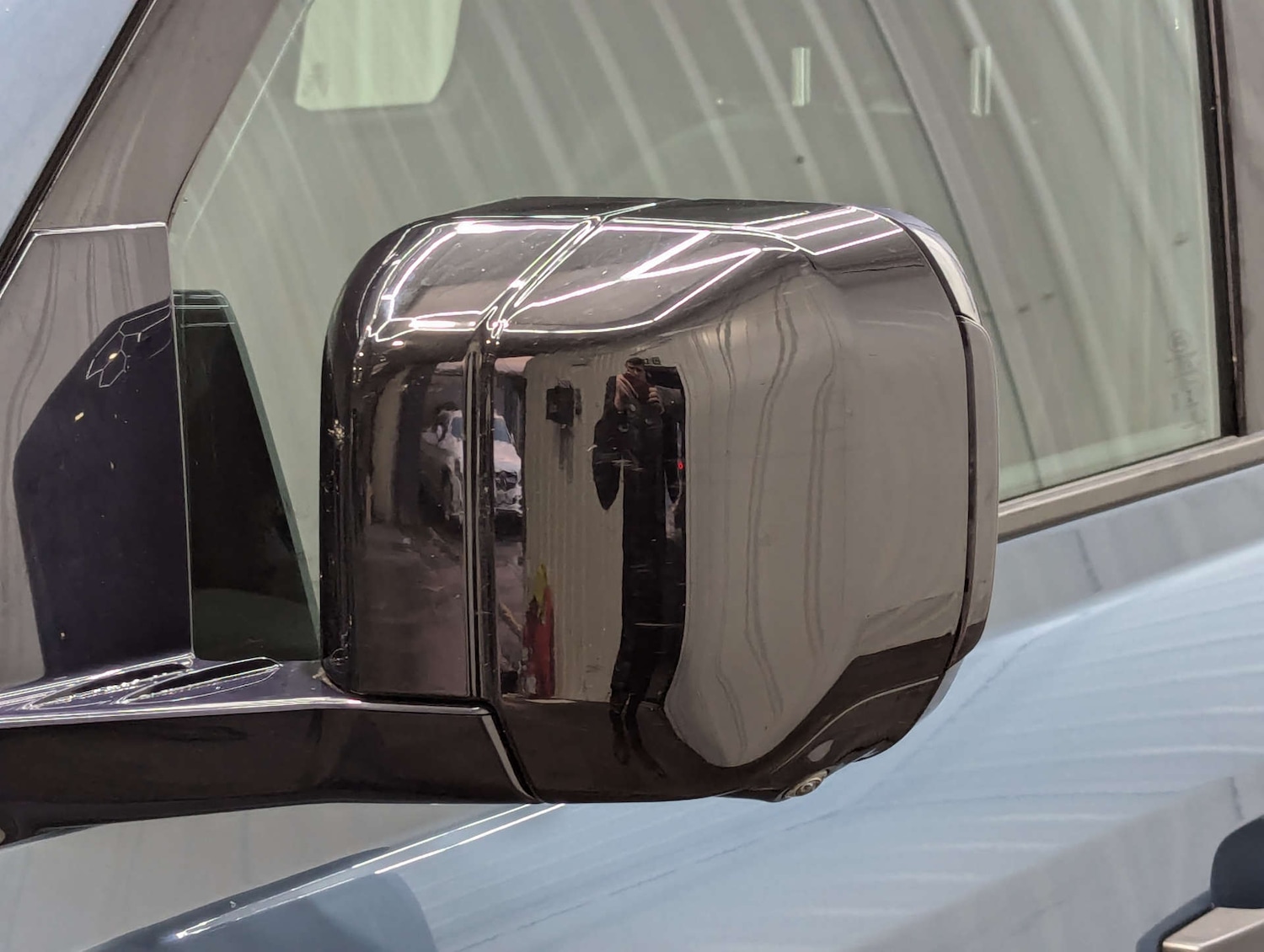 Used Land Rover Defender 2020 for sale - 76410700: Photo 30