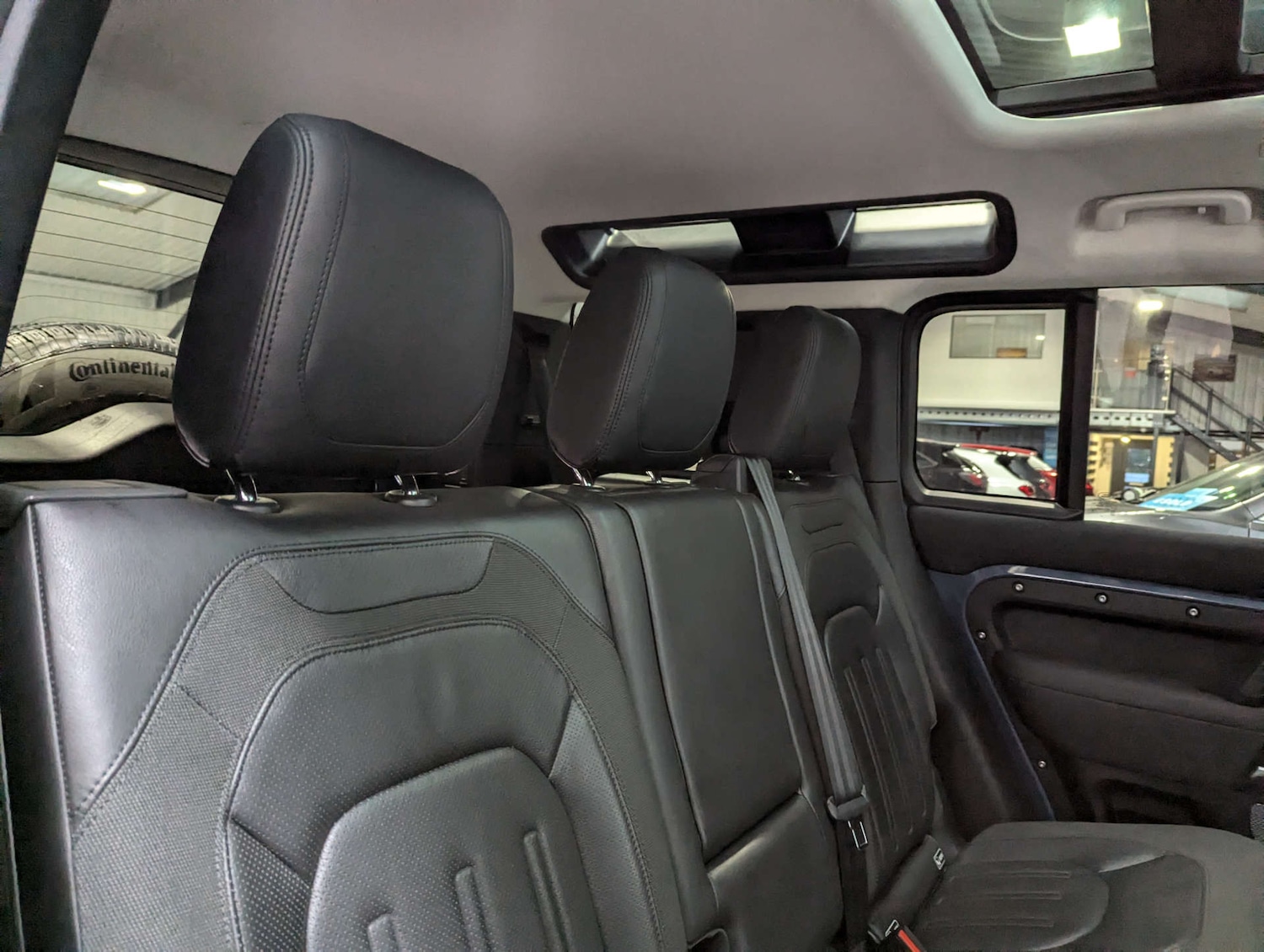 Used Land Rover Defender 2020 for sale - 76410700: Photo 61