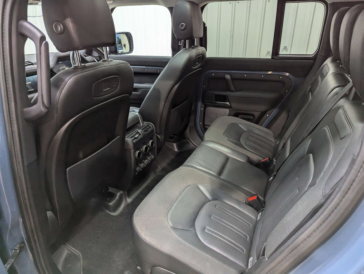 Used Land Rover Defender 2020 for sale - 76410700: Photo 65