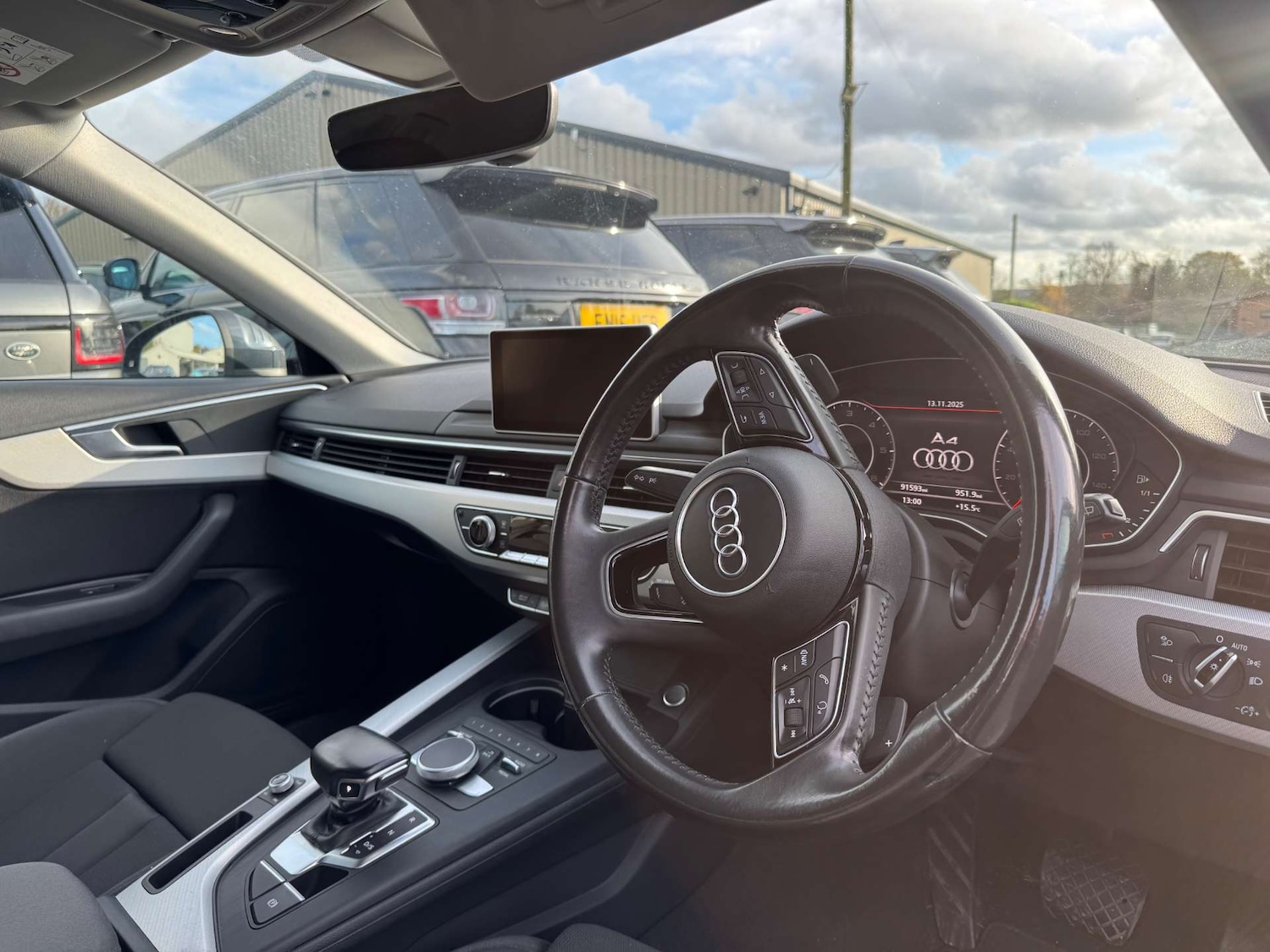 Used Audi A4 2017 for sale - 76588712: Photo 5