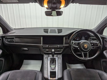 Used Porsche Macan 2019 for sale - 77984299: Photo