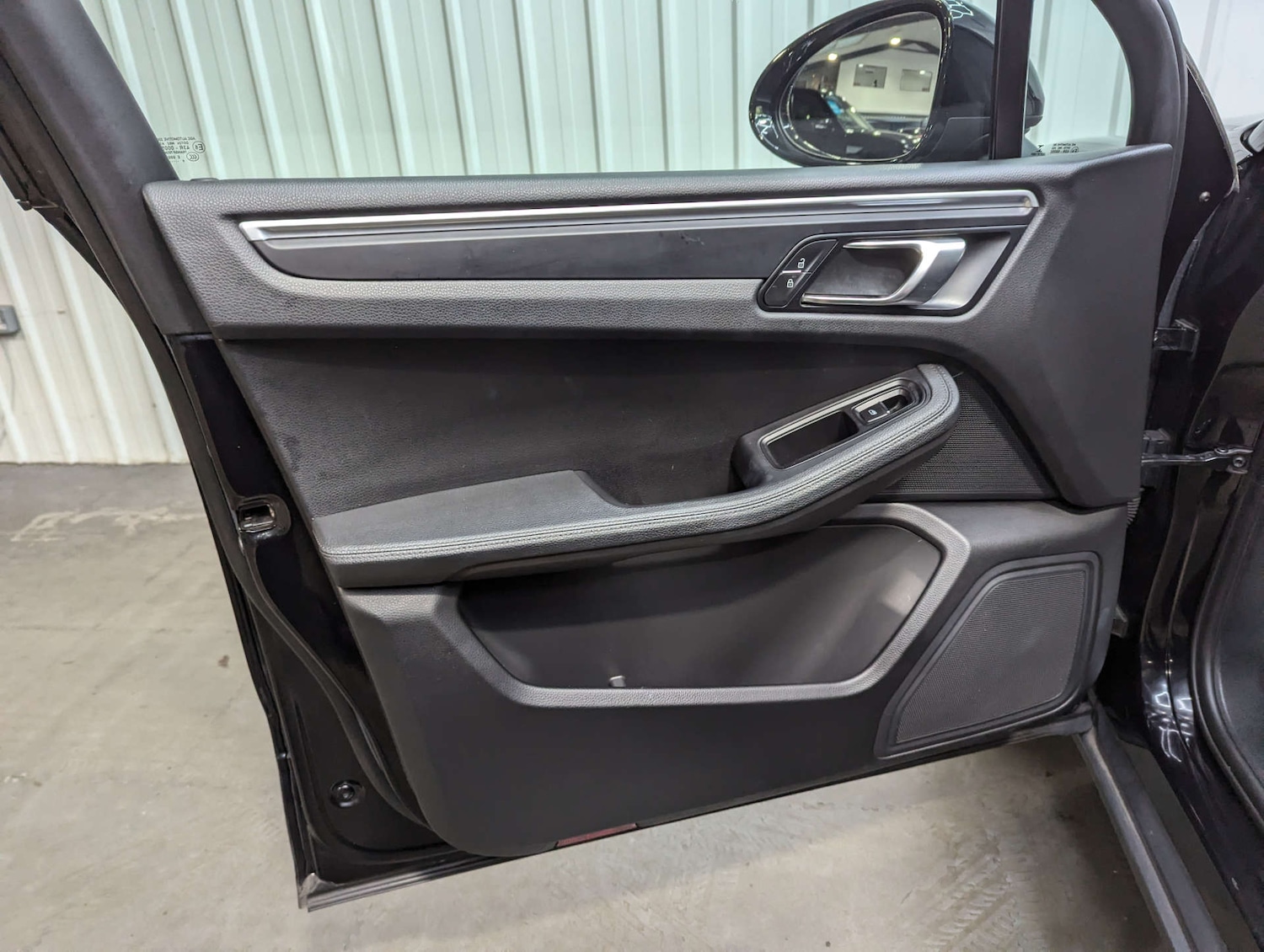 Used Porsche Macan 2019 for sale - 77984299: Photo 61