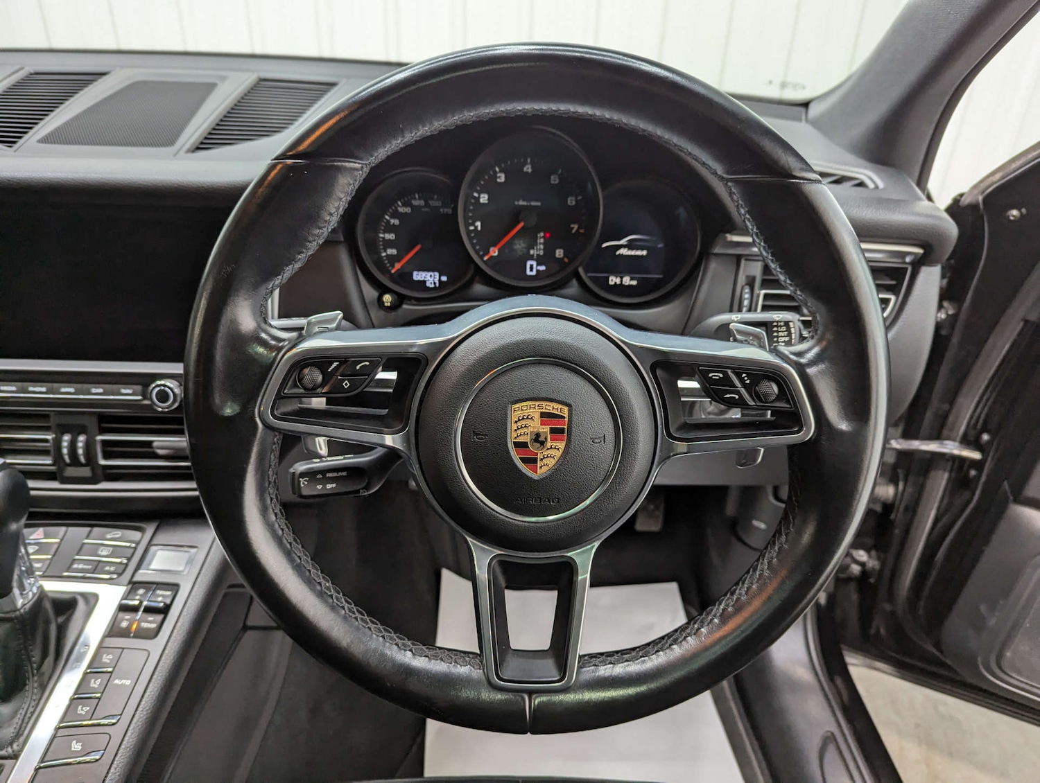 Used Porsche Macan 2019 for sale - 77984299: Photo 76