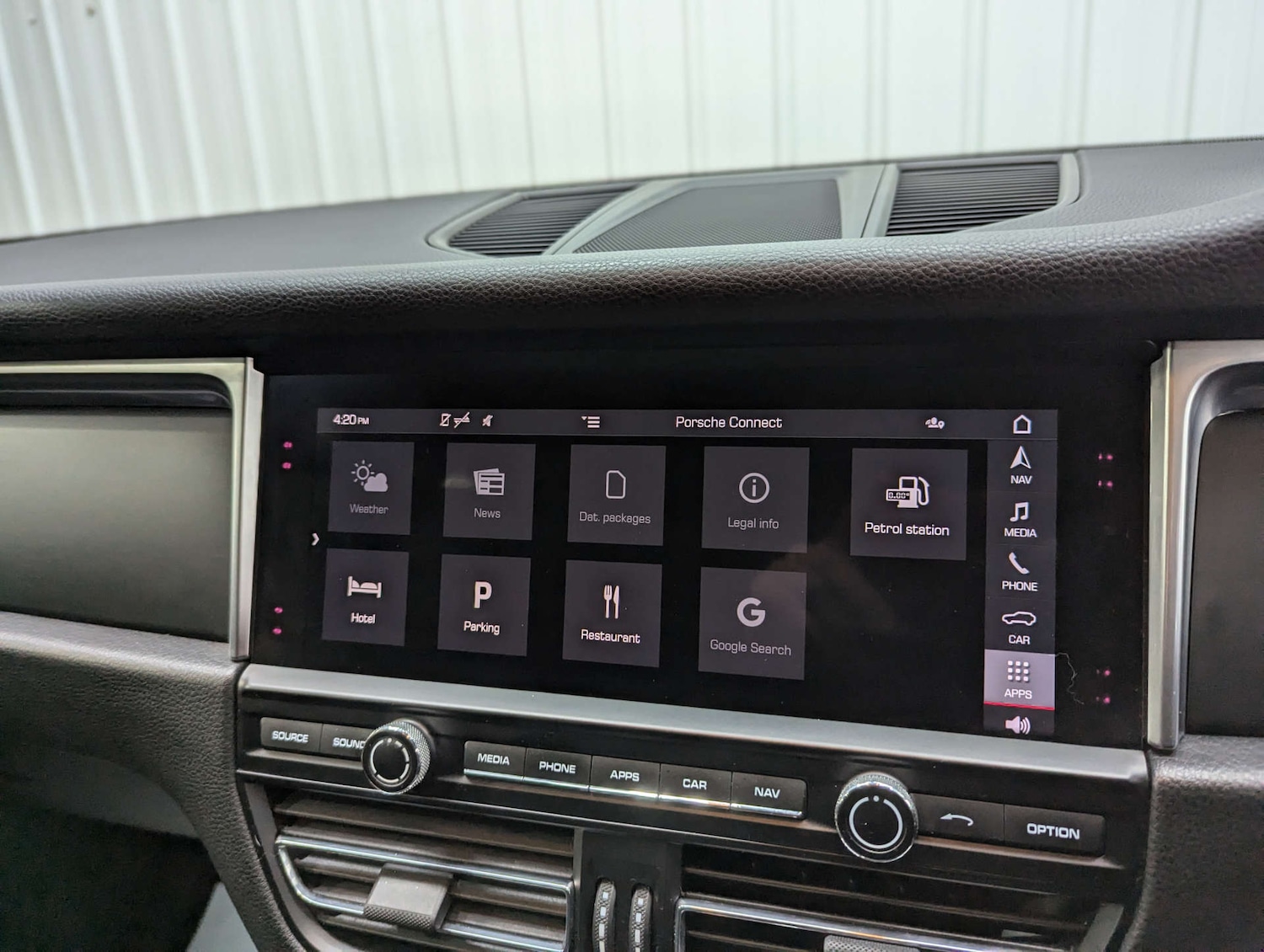 Used Porsche Macan 2019 for sale - 77984299: Photo 89