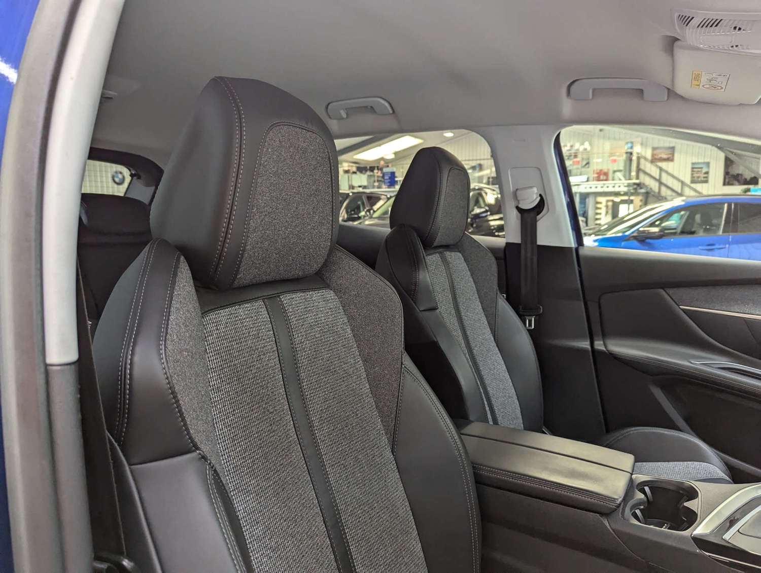 Used Peugeot 3008 2017 for sale - 76891575: Photo 53