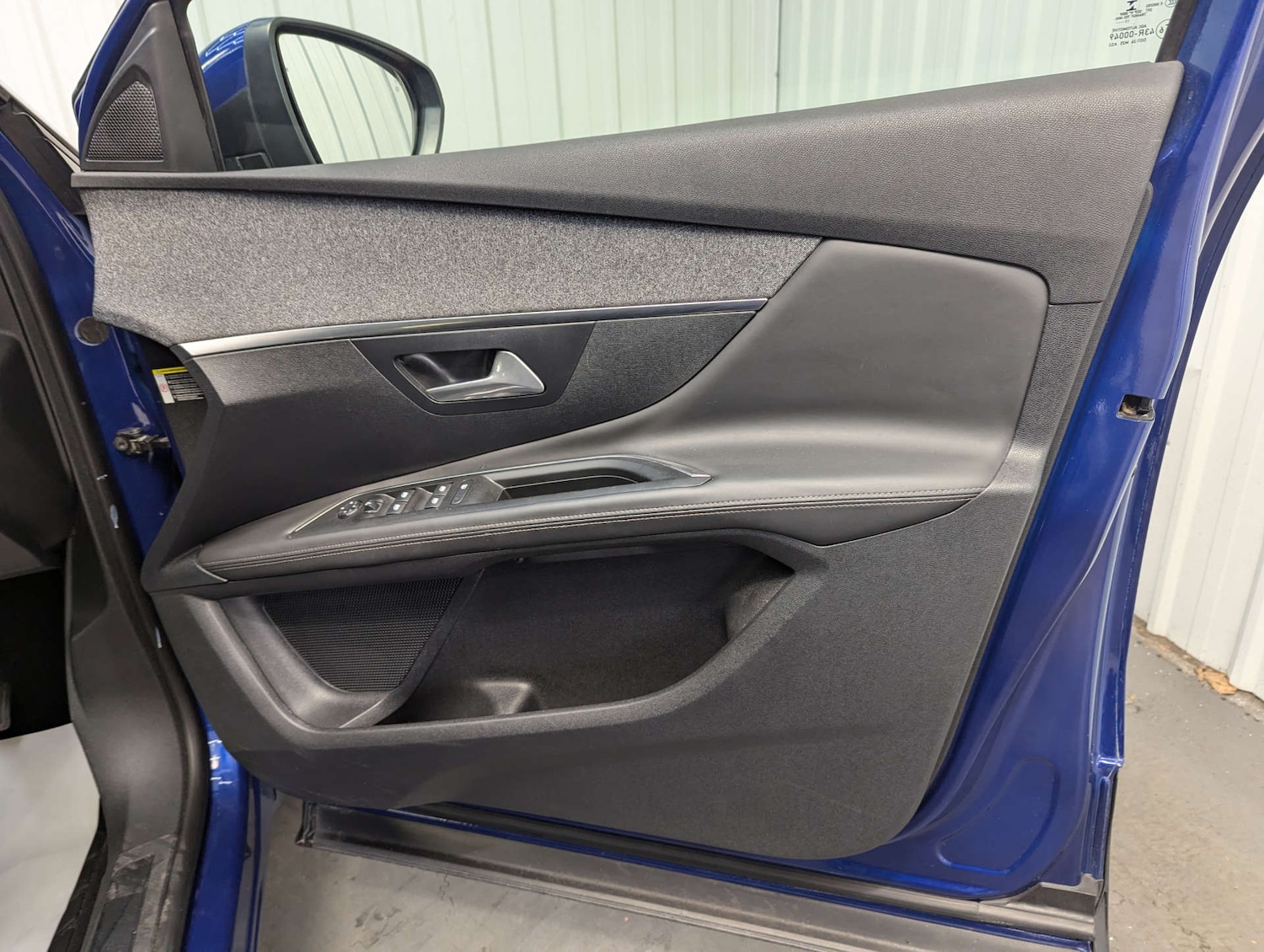 Used Peugeot 3008 2017 for sale - 76891575: Photo 55