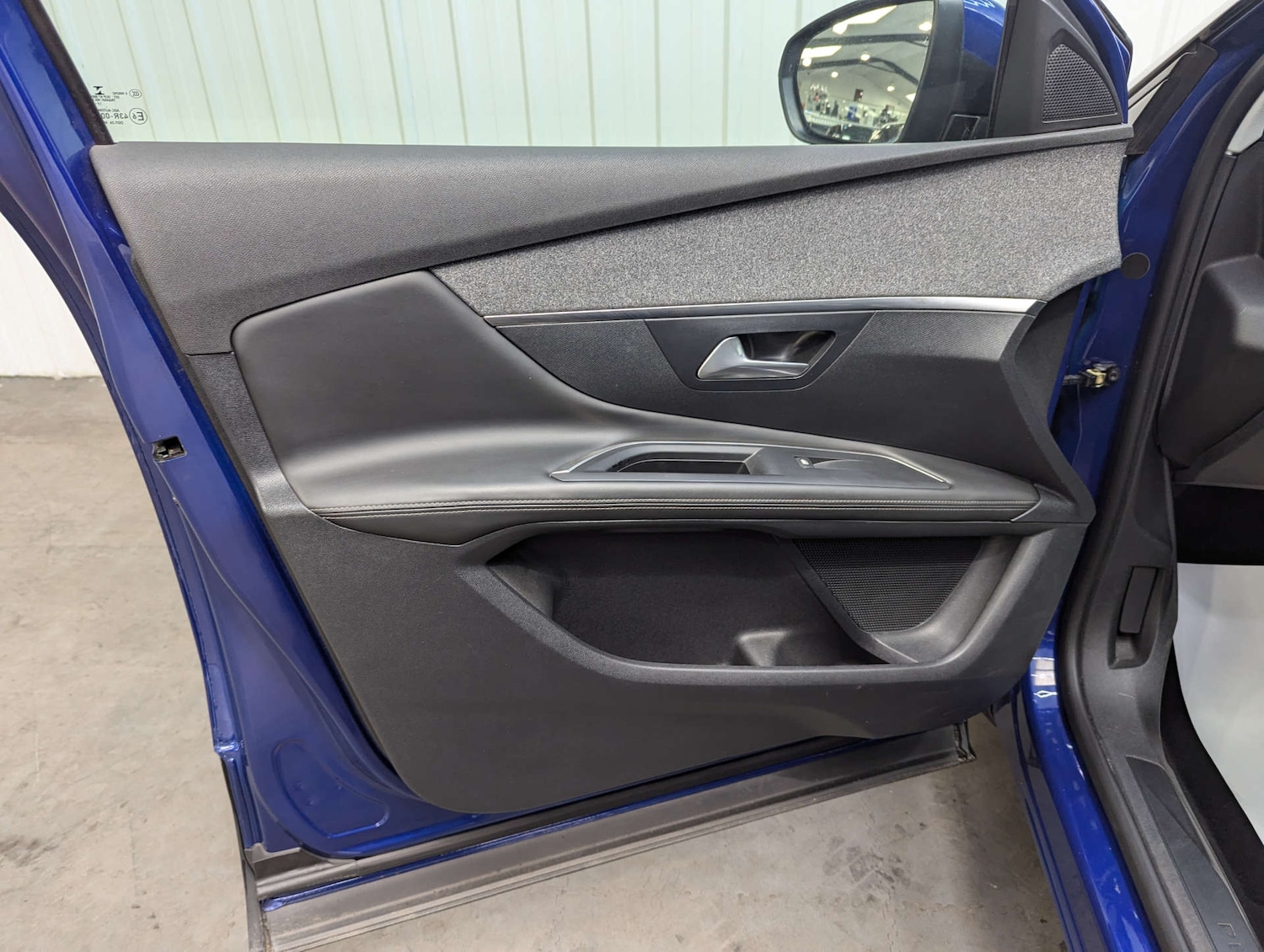 Used Peugeot 3008 2017 for sale - 76891575: Photo 61