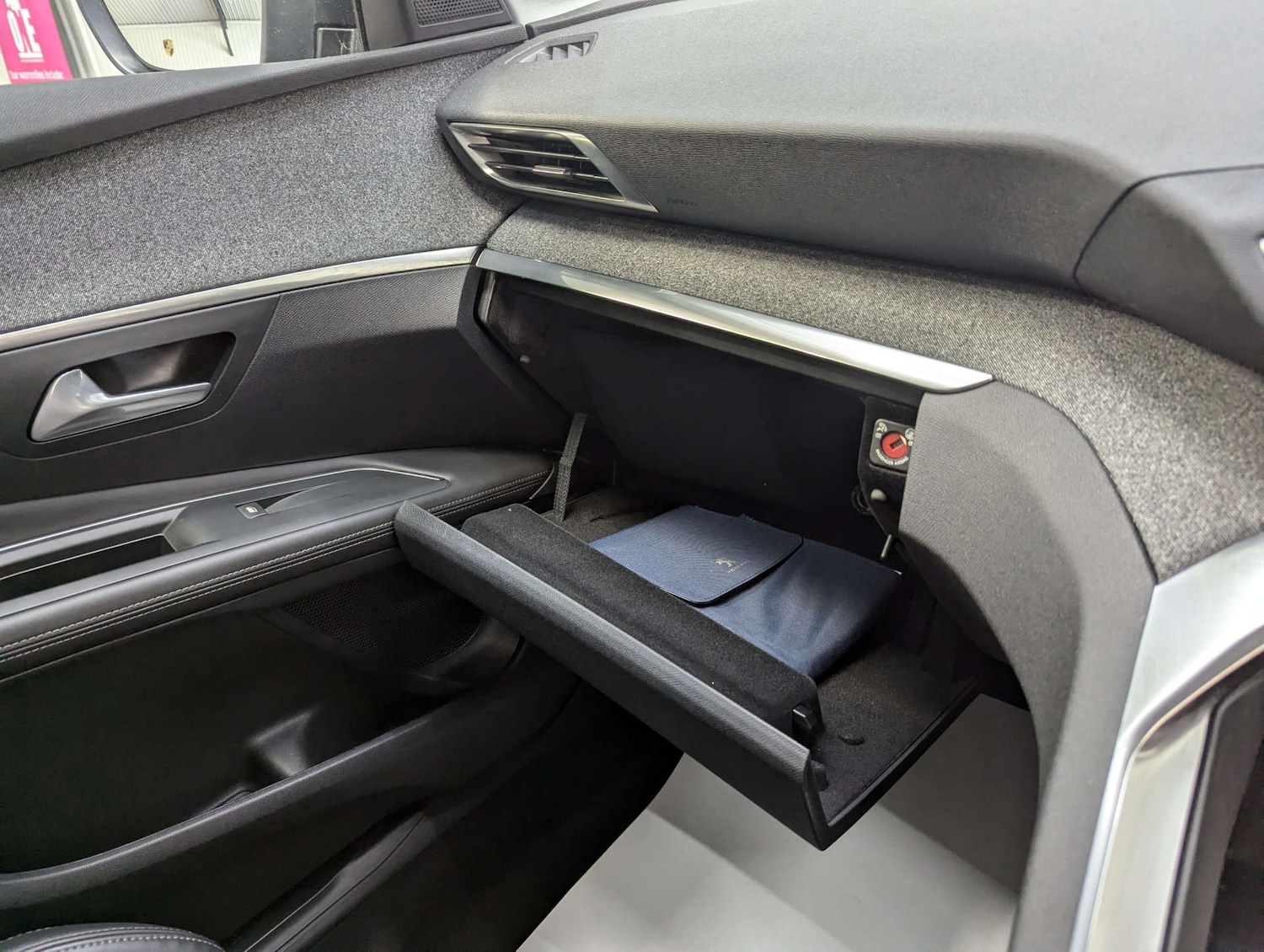 Used Peugeot 3008 2017 for sale - 76891575: Photo 86