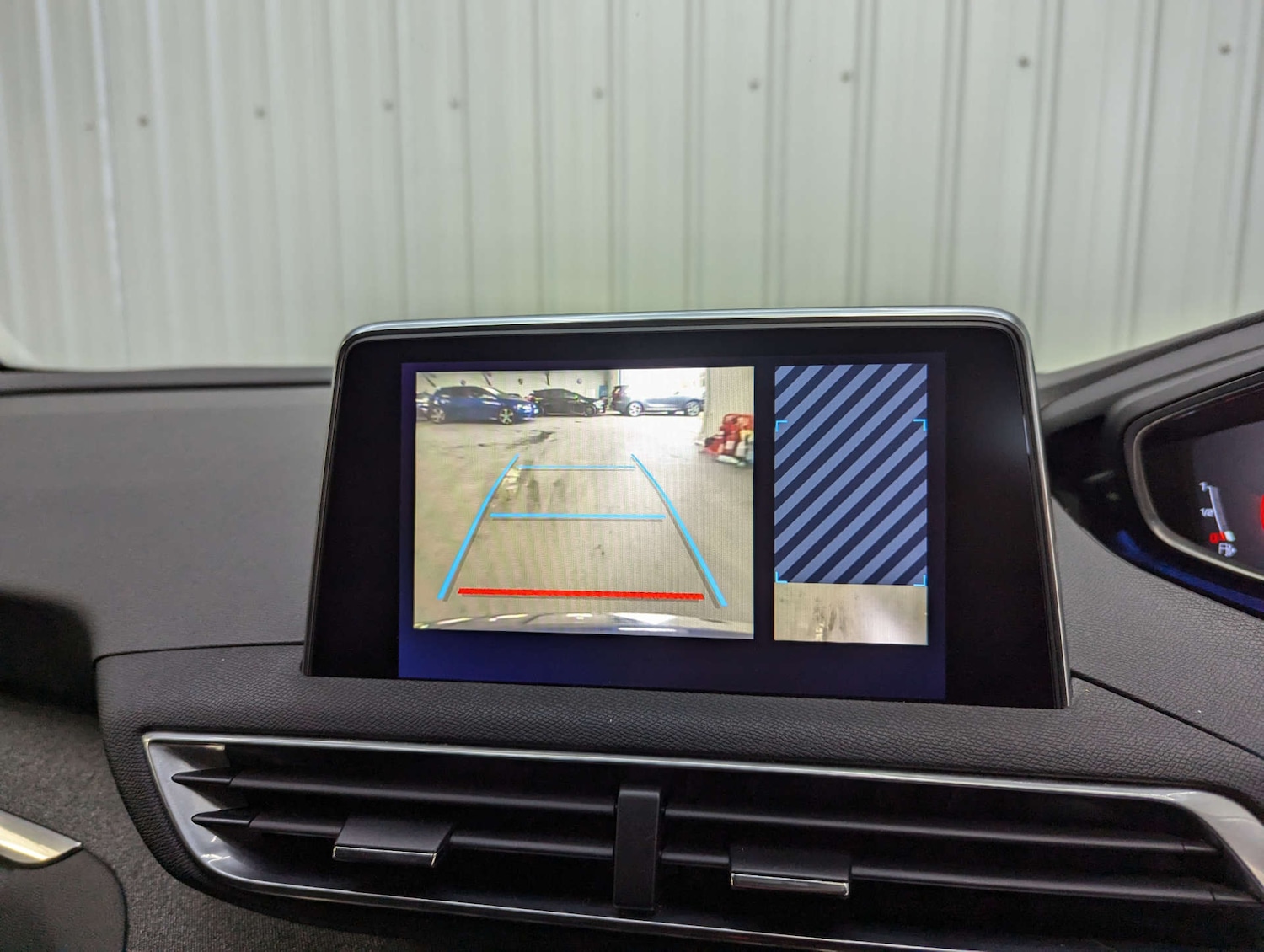 Used Peugeot 3008 2017 for sale - 76891575: Photo 91