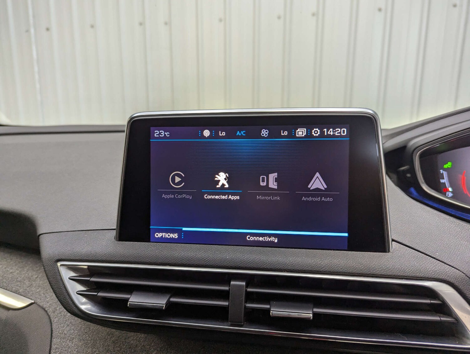 Used Peugeot 3008 2017 for sale - 76891575: Photo 92