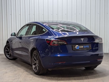 Used Tesla Model 3 2019 for sale - 76669811: Photo