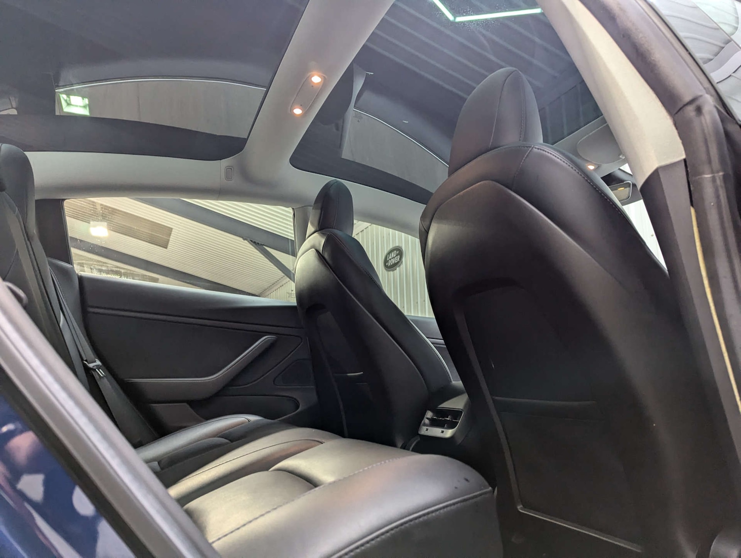 Used Tesla Model 3 2019 for sale - 76669811: Photo 44