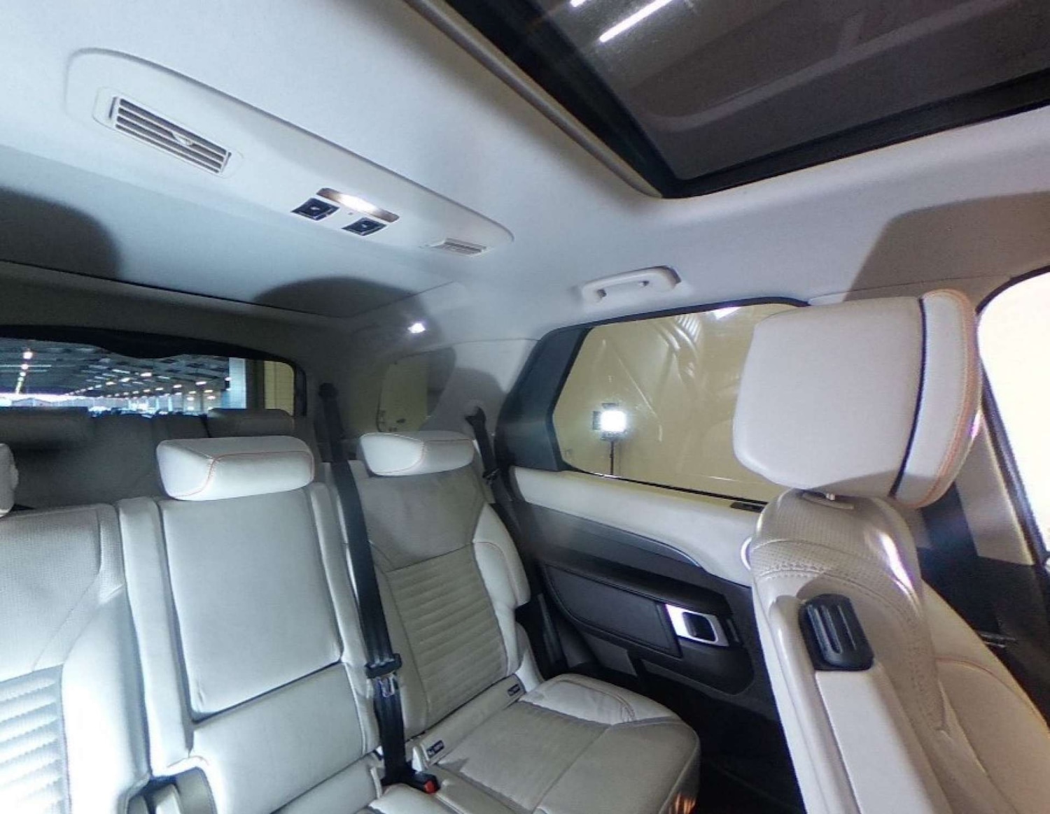 Used Land Rover Discovery 2016 for sale - 77609409: Photo 17