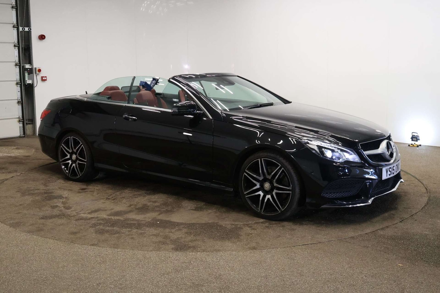 Used Mercedes-Benz E Class 2015 for sale - 77289419: Photo 10