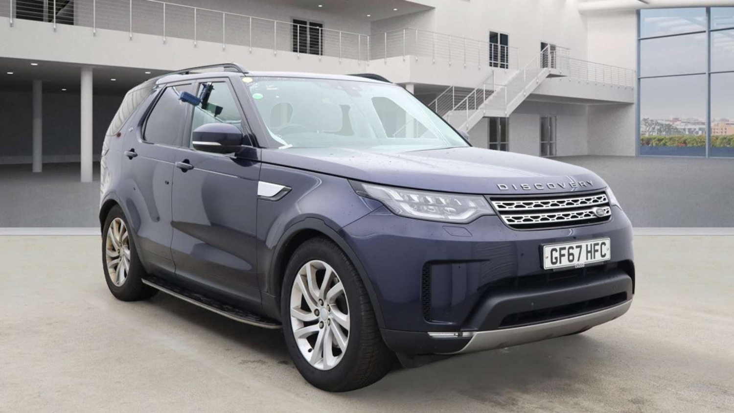 Used Land Rover Discovery 2017 for sale - 76527415: Photo 1