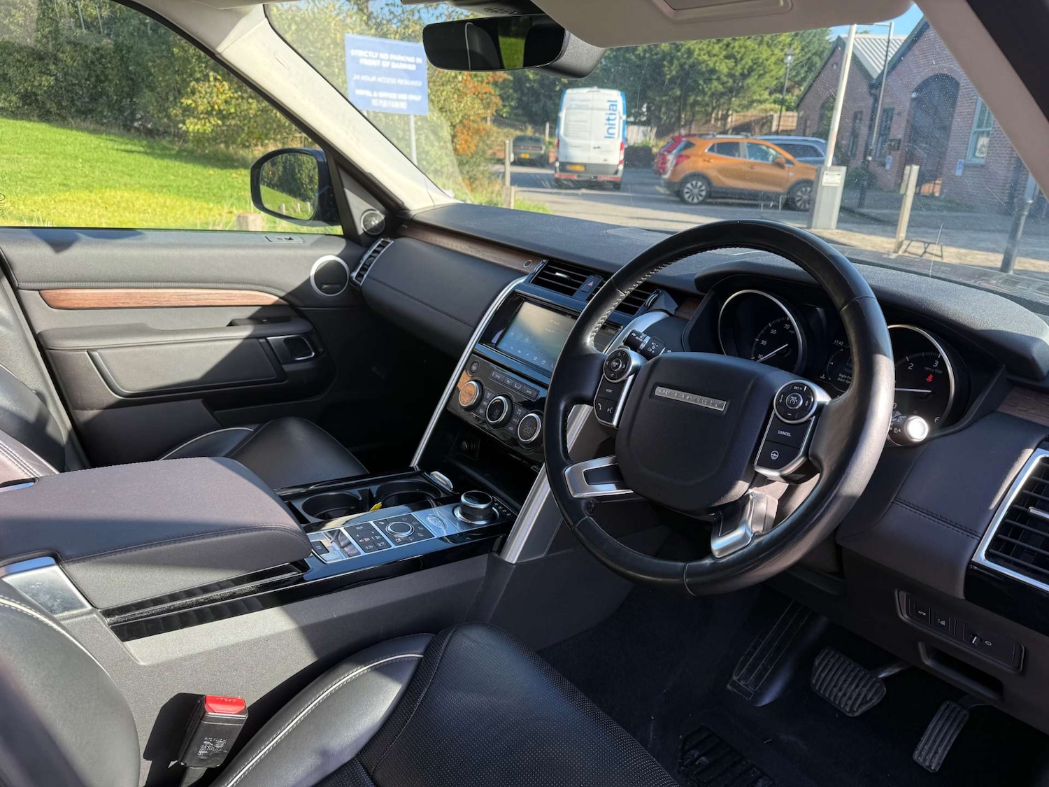 Used Land Rover Discovery 2017 for sale - 76527415: Photo 23