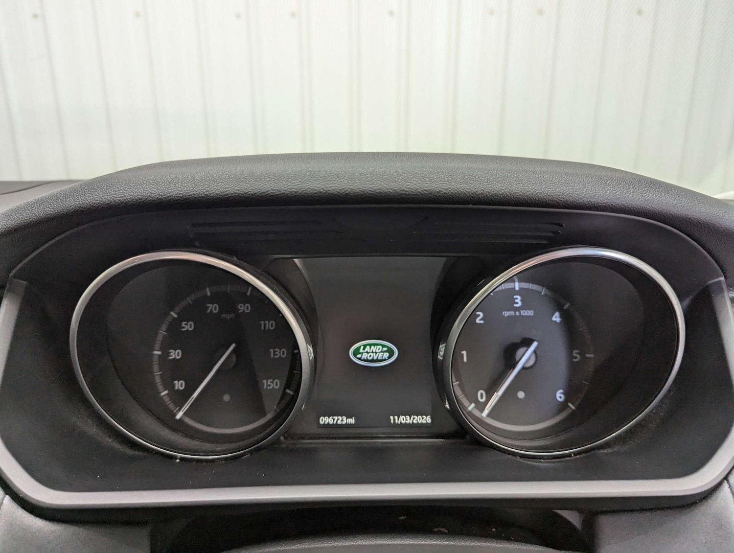 Used Land Rover Discovery 2017 for sale - 76527415: Photo 77