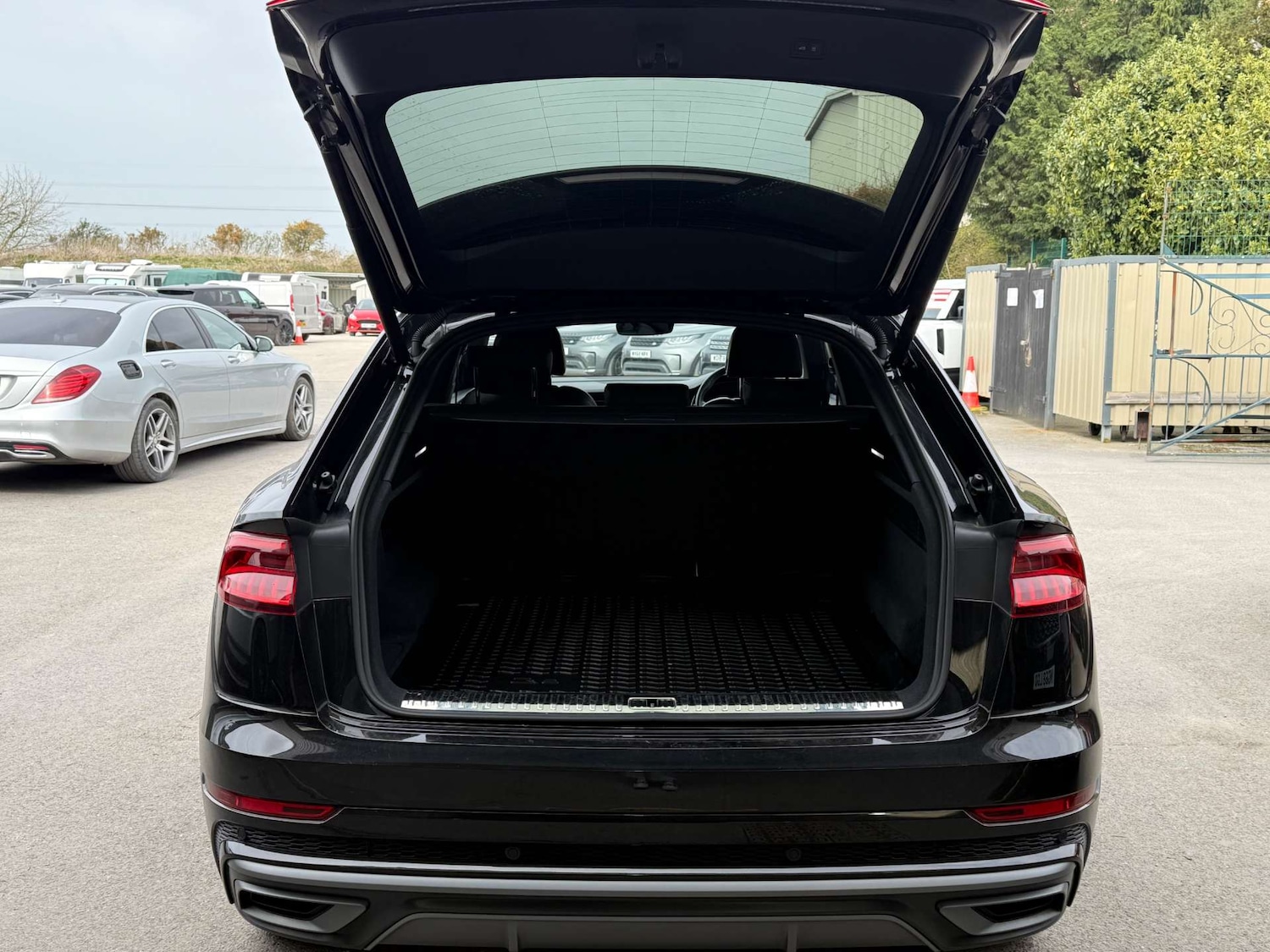 Used Audi Q8 2022 for sale - 77979858: Photo 25