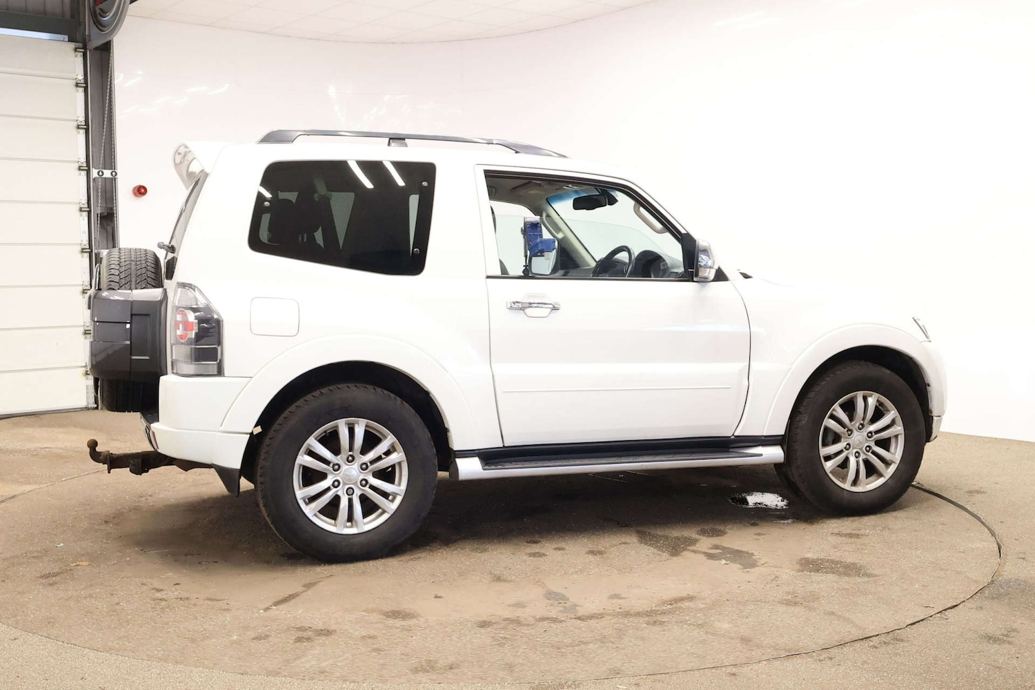 Used Mitsubishi Shogun 2016 for sale - 78036976: Photo 10